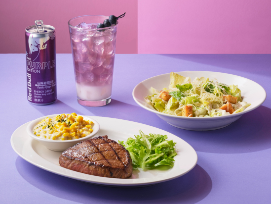 Texas Roadhouse推最熱聯名攜手Red Bull活力特調打造「能量不斷電」組合餐